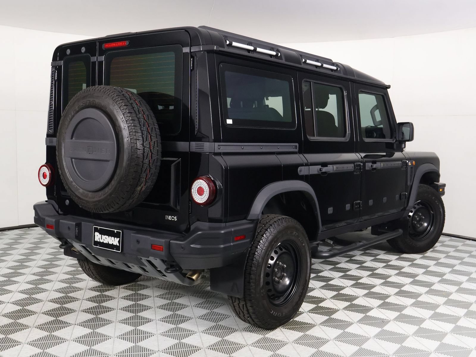 Used 2024 INEOS Grenadier Station Wagon AWD/4WD image 6