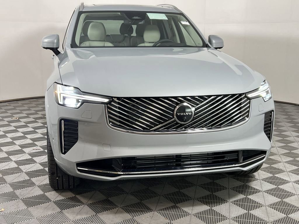 New 2026 Volvo XC90 T8 Ultra w/ Protection Package Premier image 3
