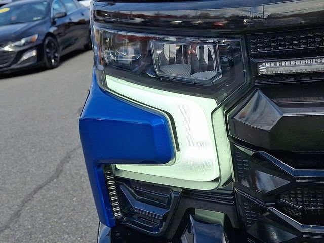 Certified 2022 Chevrolet Silverado 1500 ZR2 w/ Technology Package image 9