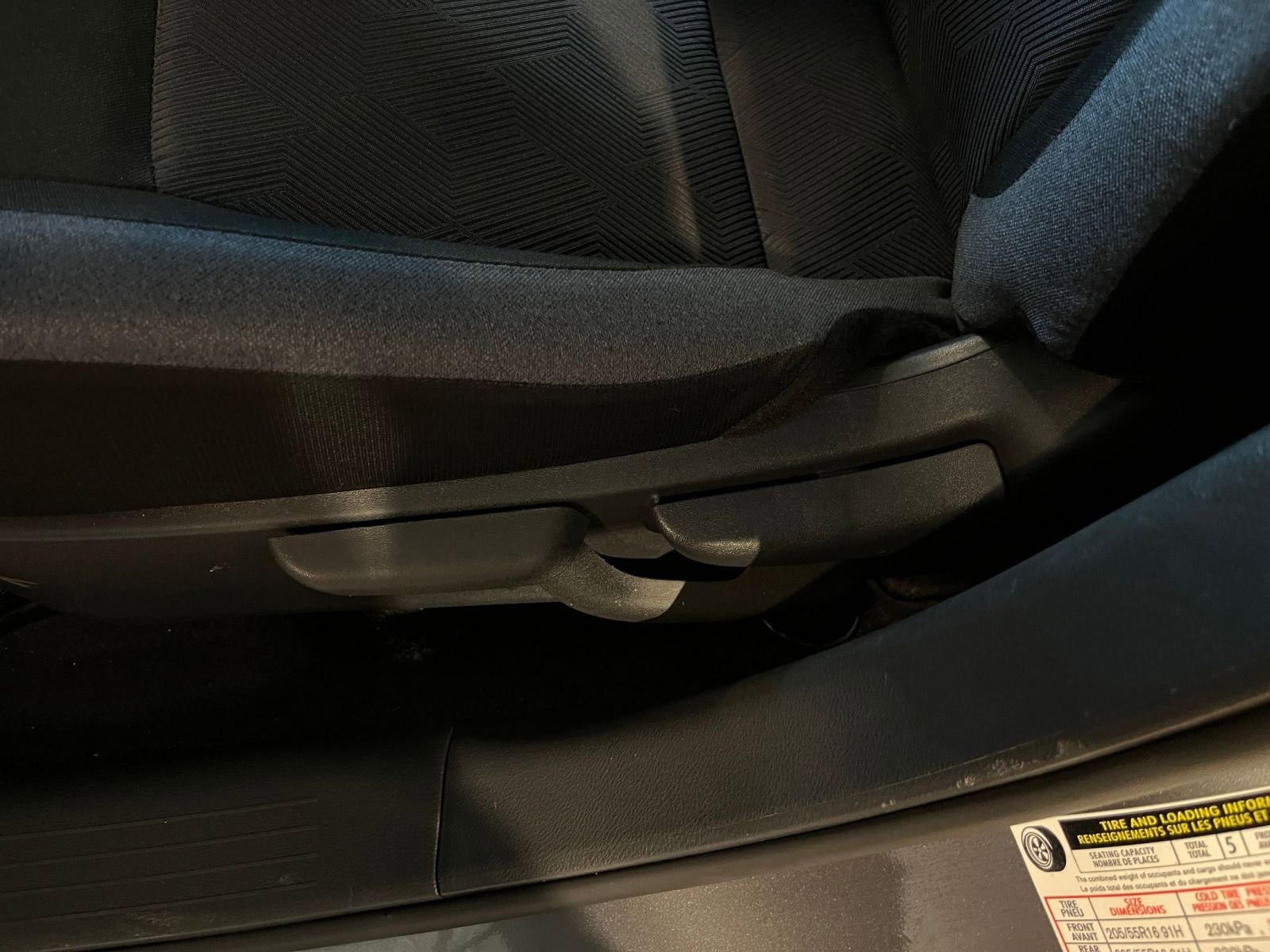 Used 2025 Nissan Versa SV image 22