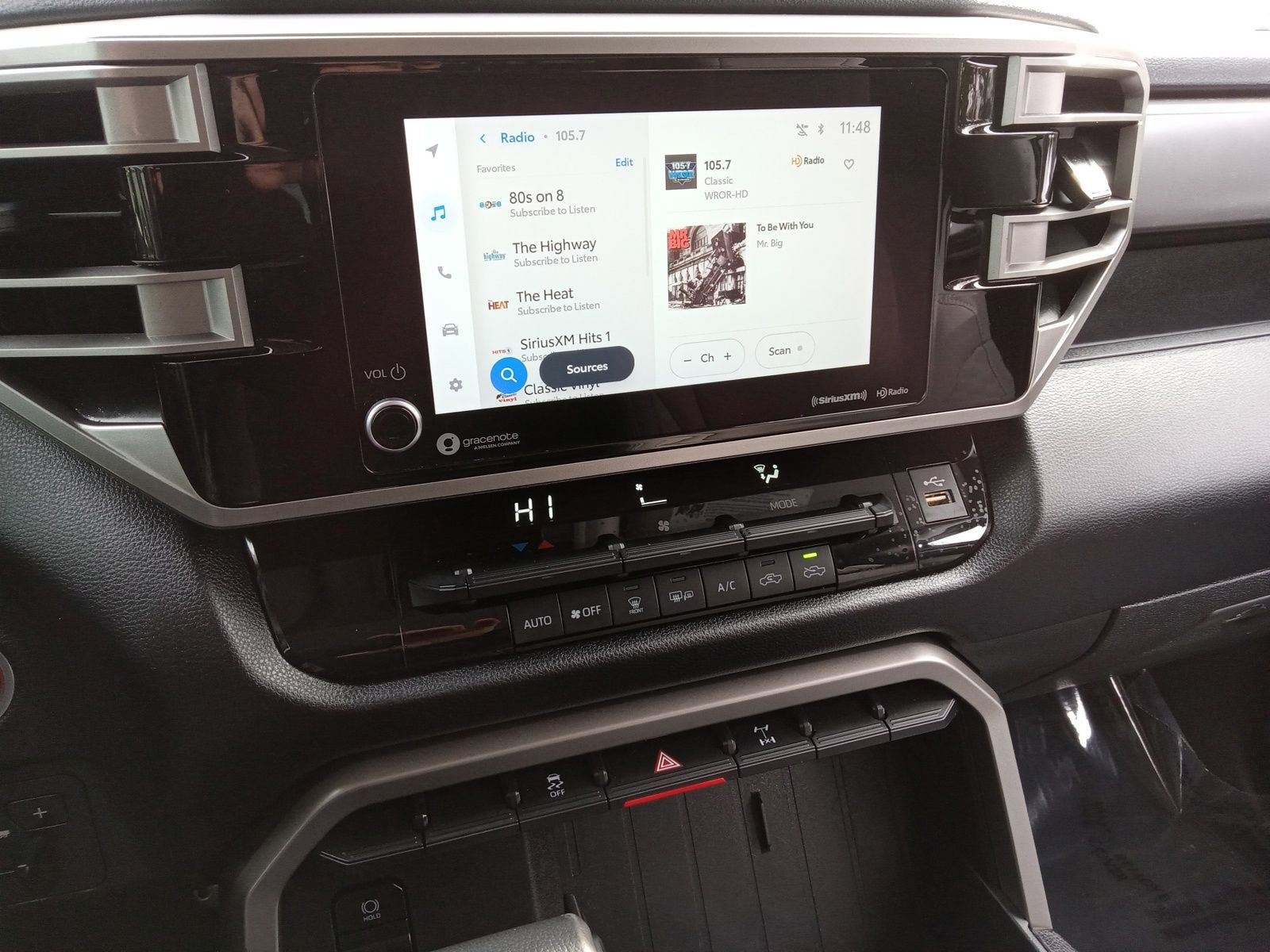 Used 2023 Toyota Tundra SR5 w/ TRD Off-Road Package image 17