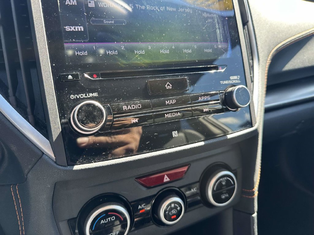 Used 2019 Subaru Crosstrek 2.0i Limited w/ Moonroof Package w/Navigation AWD/4WD image 23