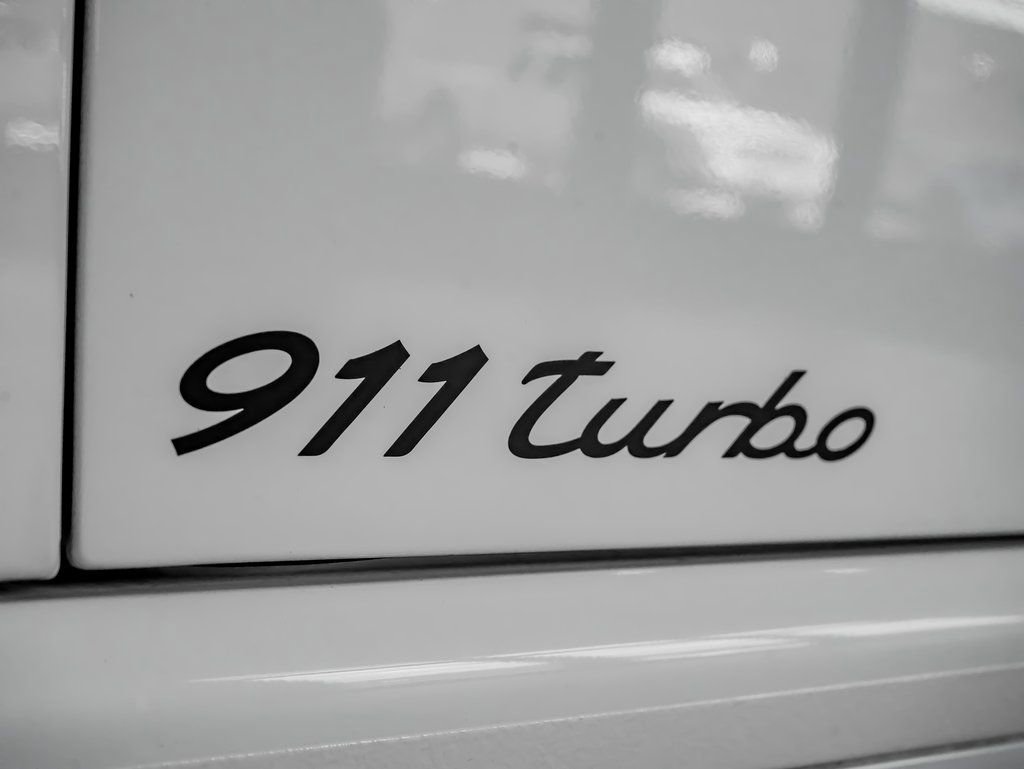 Used 2011 Porsche 911 Turbo AWD/4WD image 30
