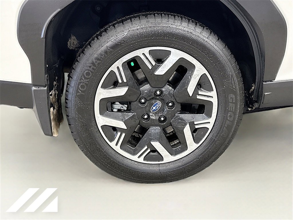 Certified 2025 Subaru Forester Premium image 32