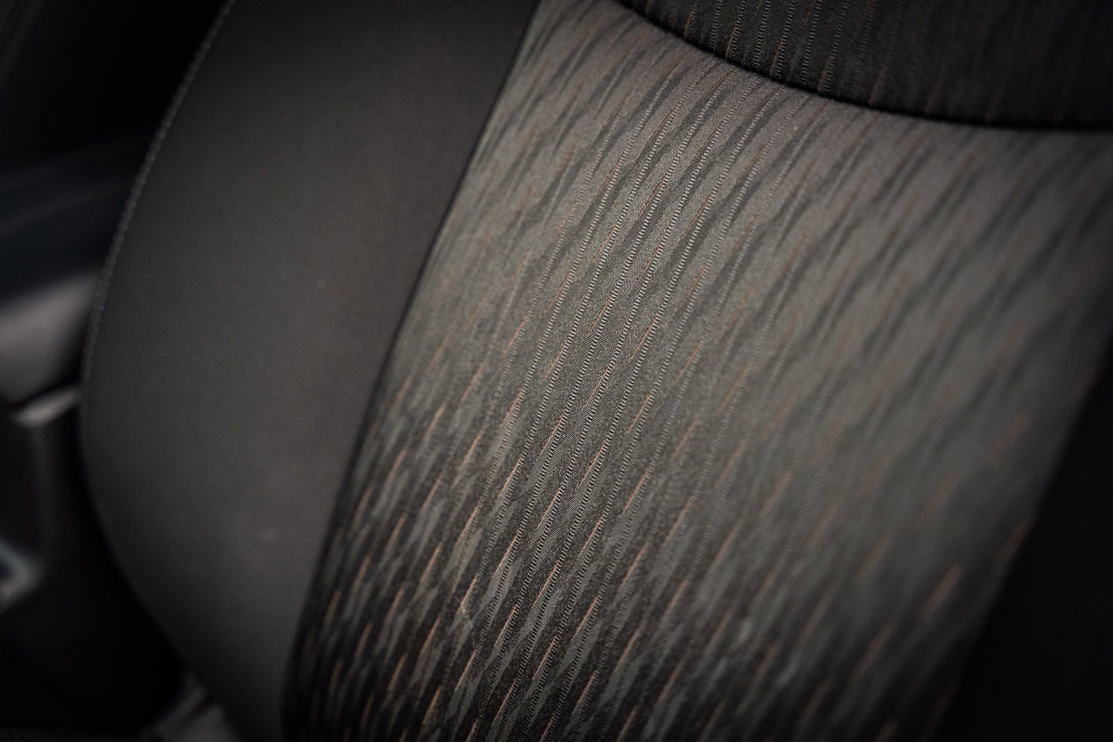 Used 2017 Nissan Rogue SV image 19