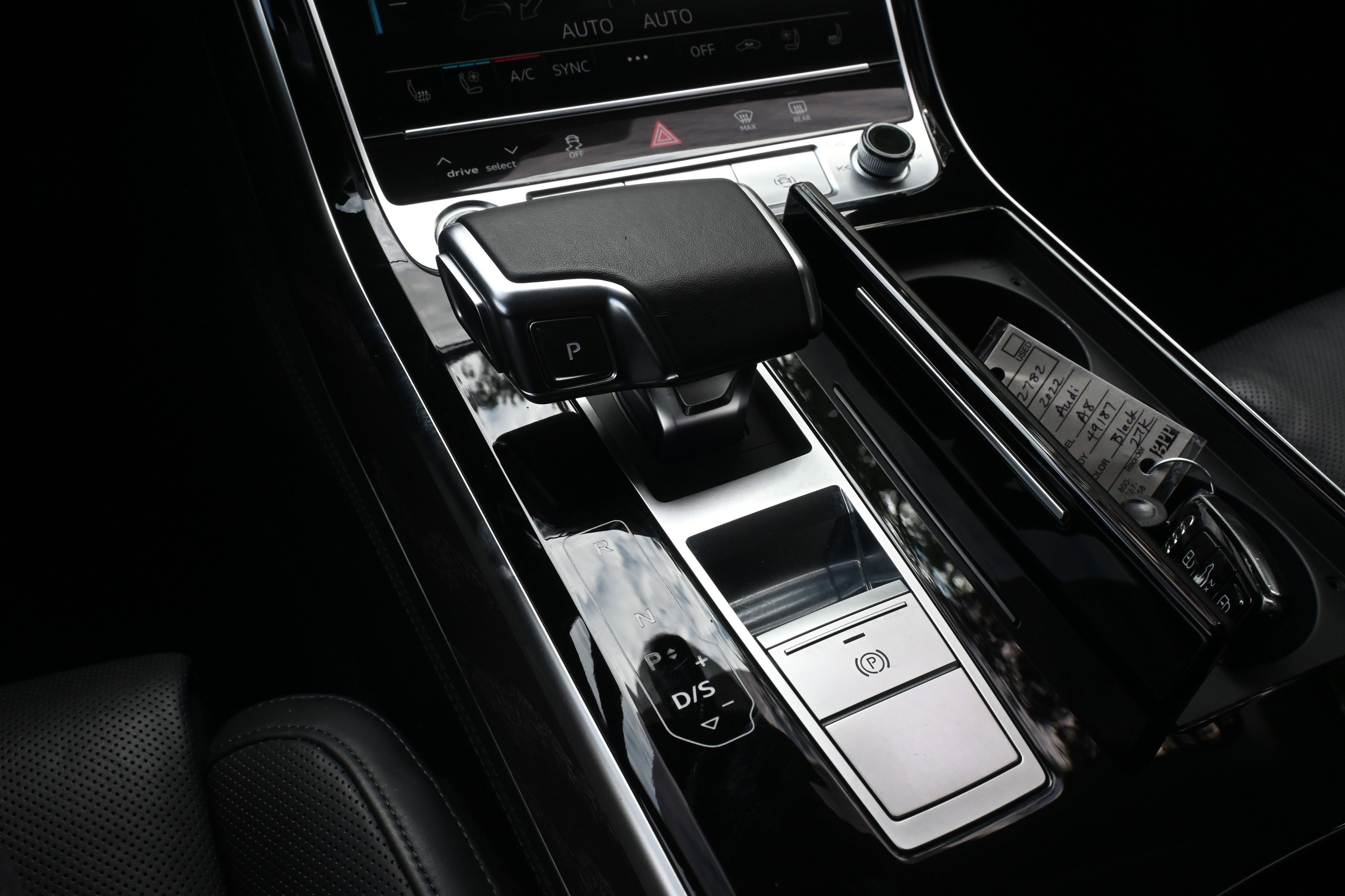 Used 2022 Audi A8 L 3.0T image 33