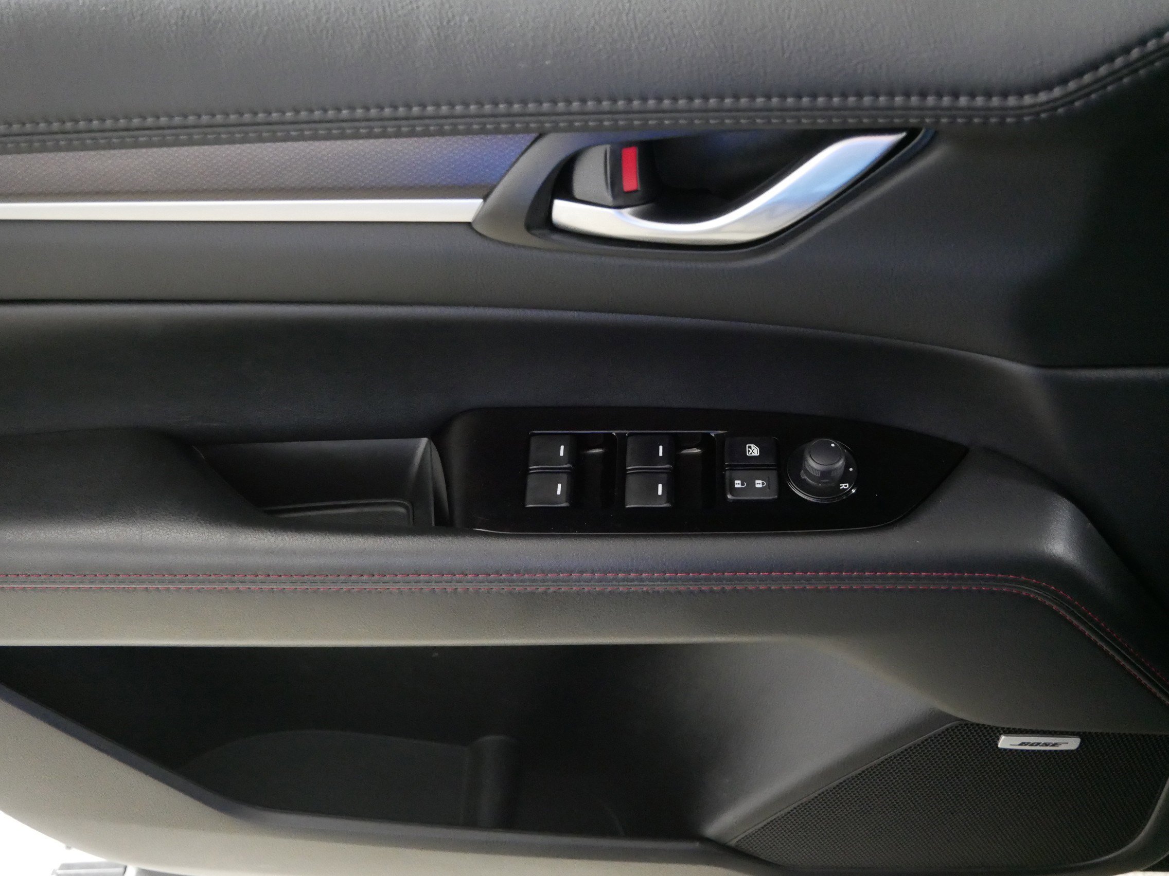 Used 2023 MAZDA CX-5 Carbon Edition image 19