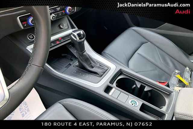 Used 2025 Audi Q3 2.0T Premium w/ Convenience Package image 12