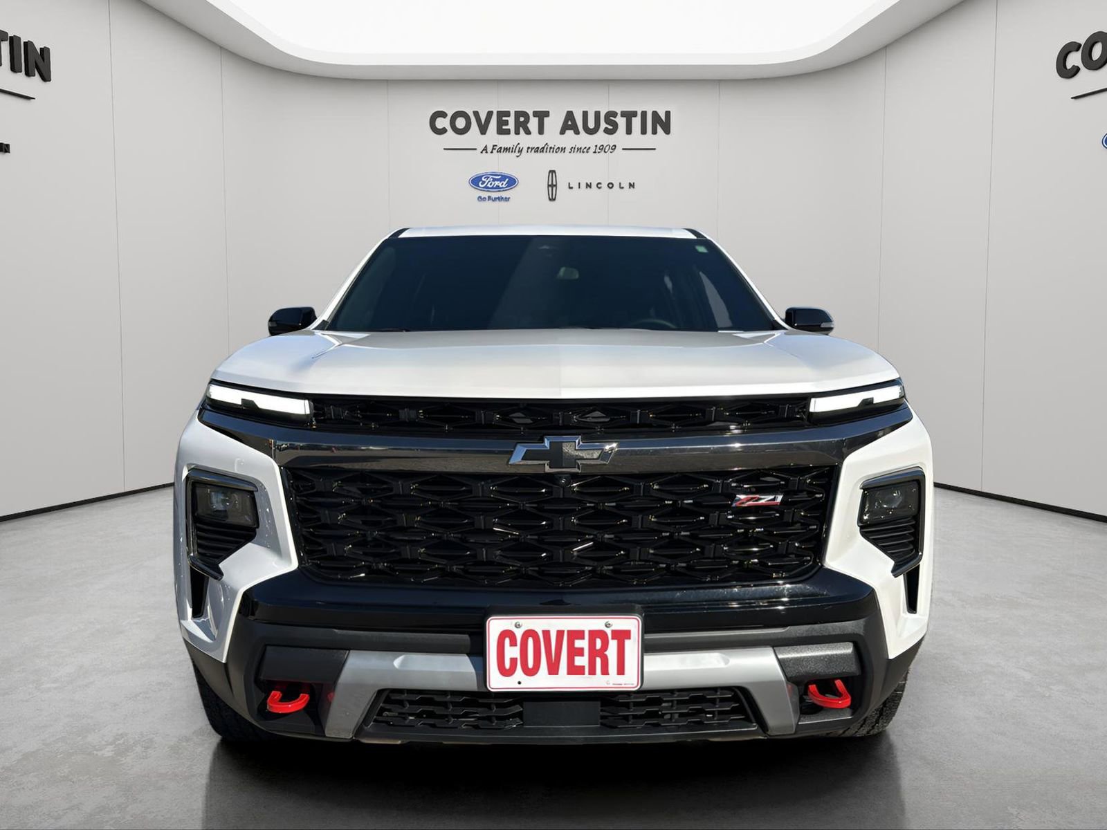 Used 2025 Chevrolet Traverse Z71 w/ Driver Confidence Package image 8