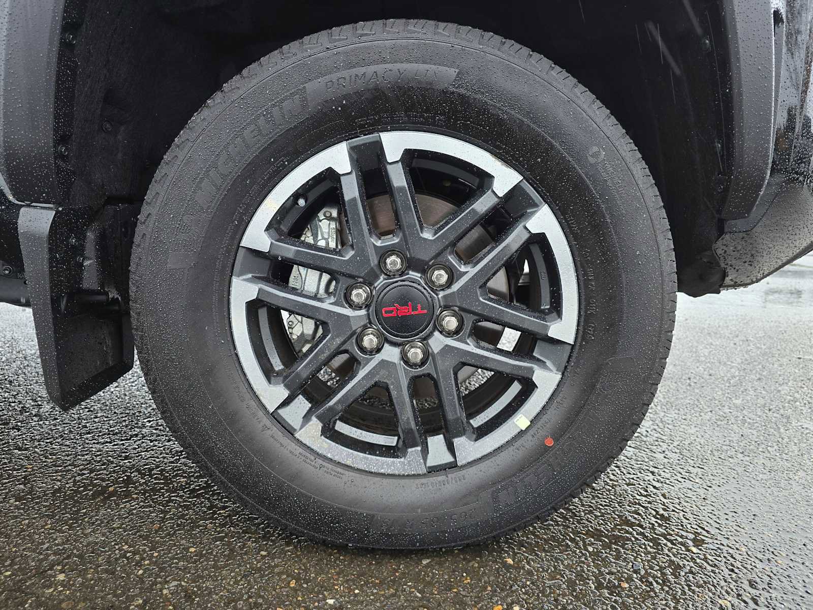 Certified 2025 Toyota Tacoma TRD Off-Road image 10