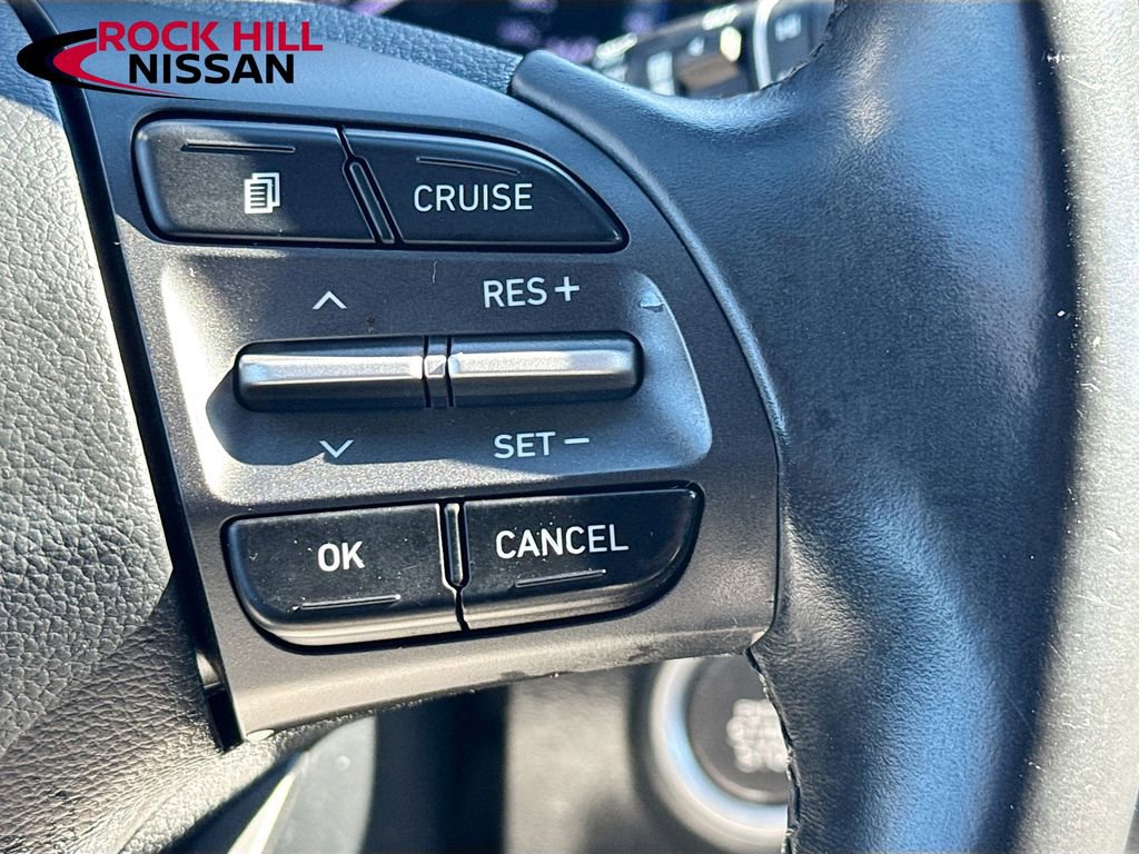 Used 2020 Hyundai Kona SEL w/ Cargo Package image 10