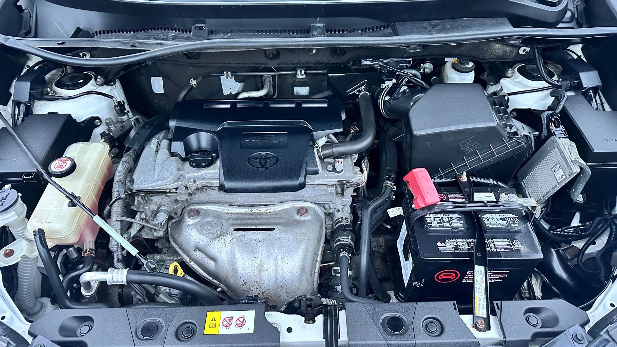 Used 2018 Toyota RAV4 XLE image 22