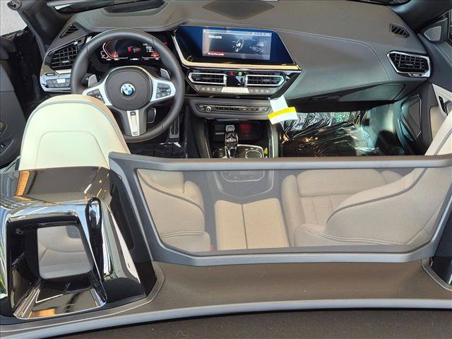 New 2026 BMW Z4 sDrive30i w/ Premium Package RWD image 13
