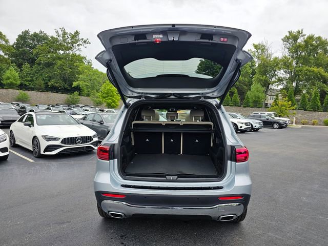 New 2026 Mercedes-Benz GLB 250 4MATIC image 9