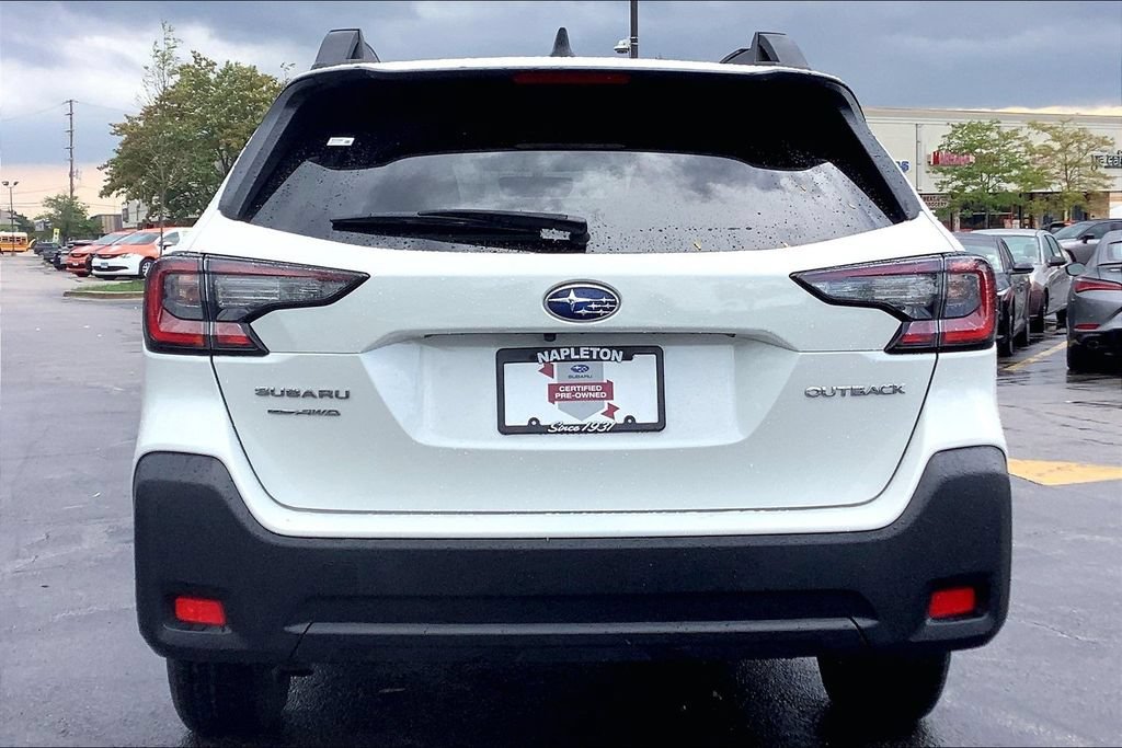 Certified 2024 Subaru Outback Premium AWD/4WD image 3