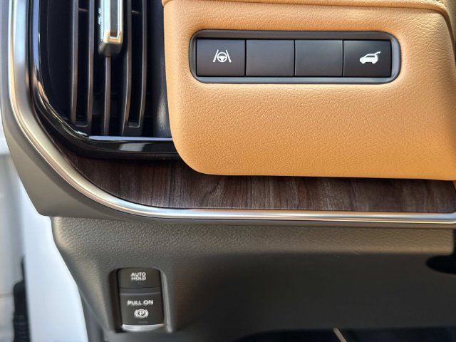 New 2026 Nissan Armada SL RWD image 22
