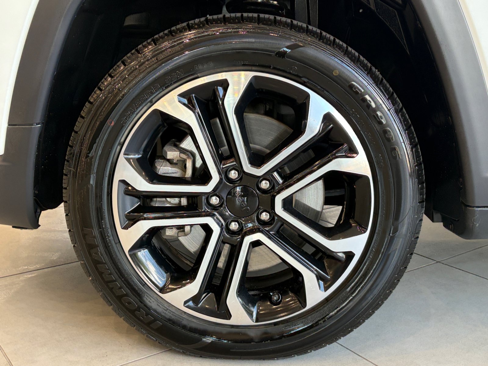 Used 2024 Jeep Compass Limited AWD/4WD image 11