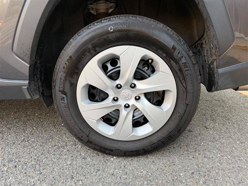 Used 2025 Toyota RAV4 LE FWD image 16