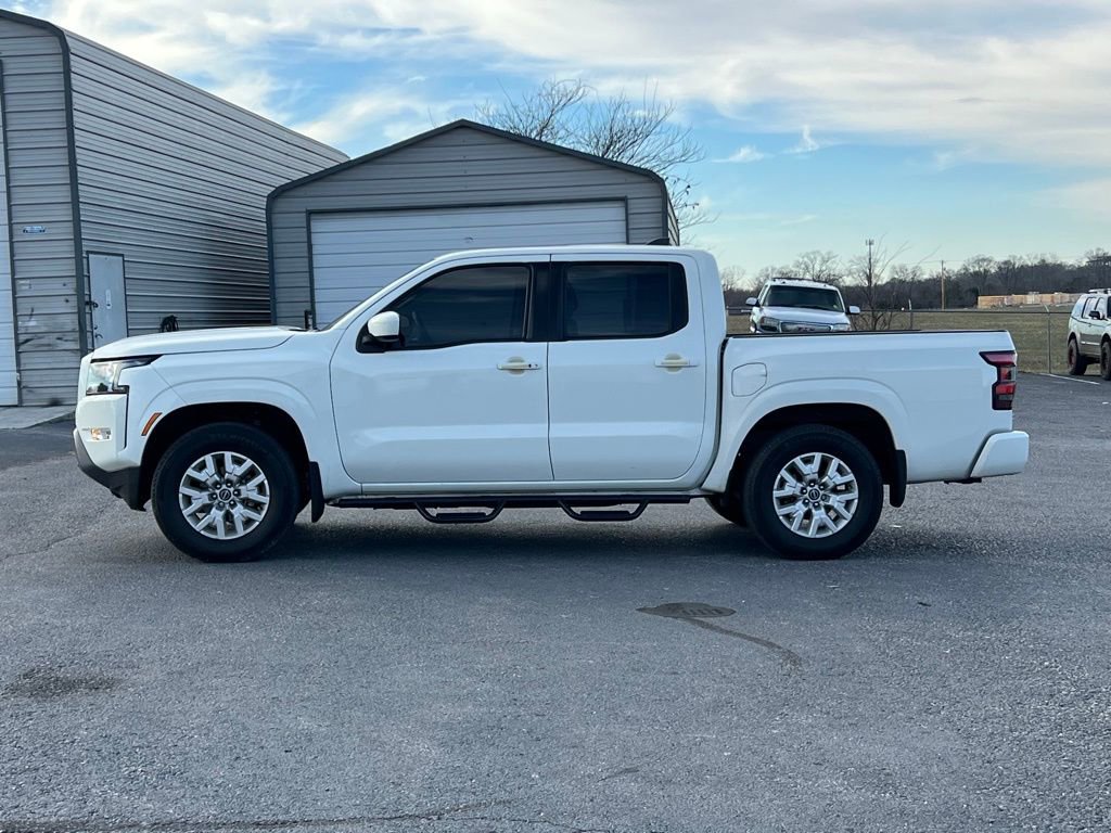 Used 2022 Nissan Frontier SV image 7