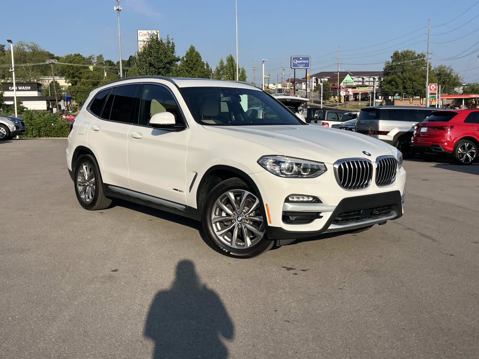Used 2018 BMW X3 xDrive30i AWD/4WD image 1