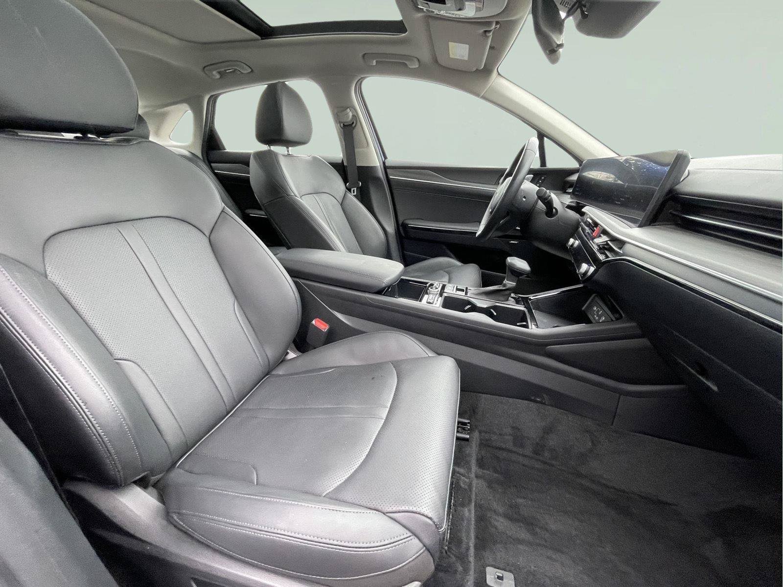Used 2025 Kia K5 EX FWD image 21