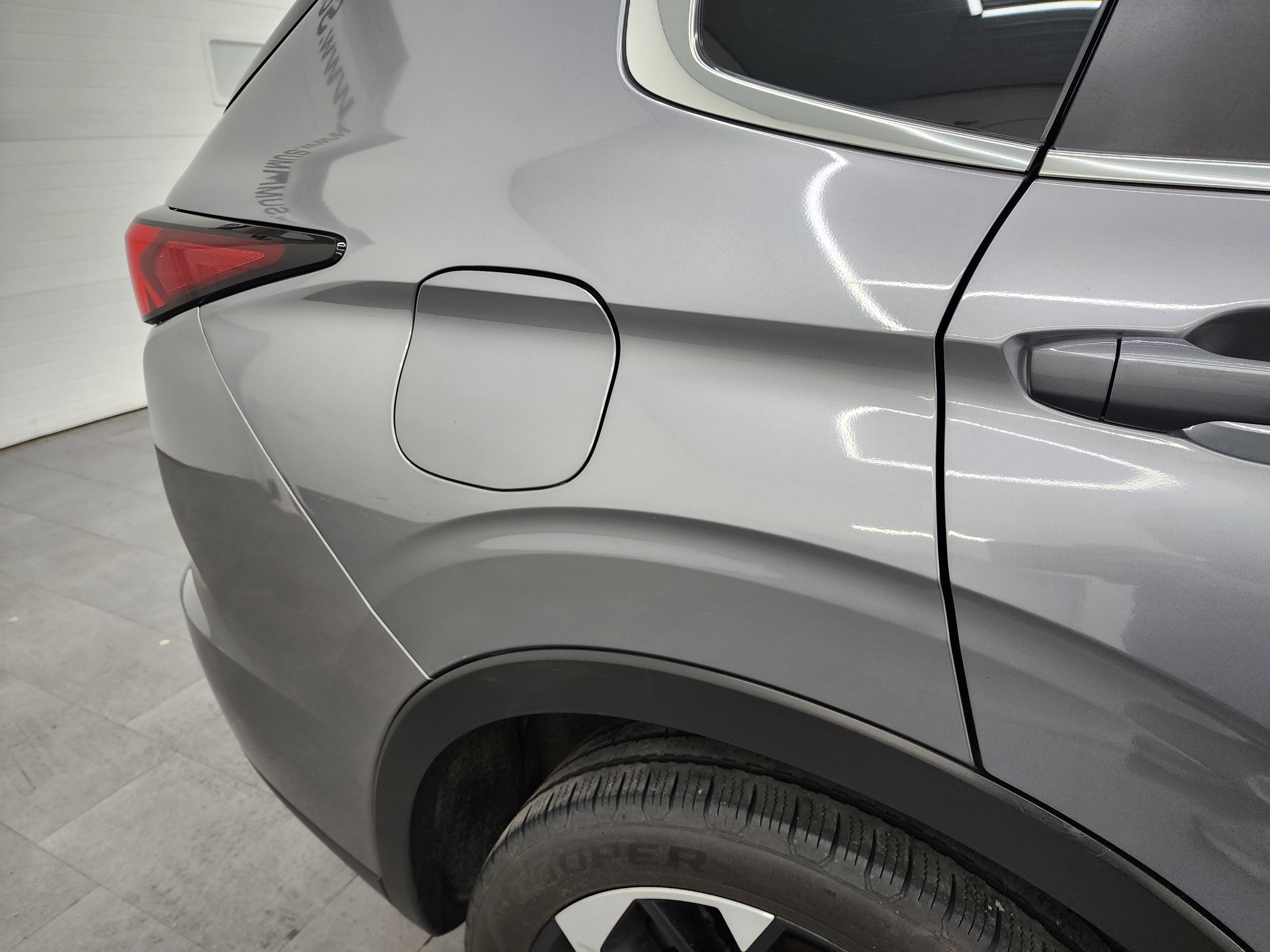 Used 2022 Mitsubishi Outlander SE AWD/4WD image 27