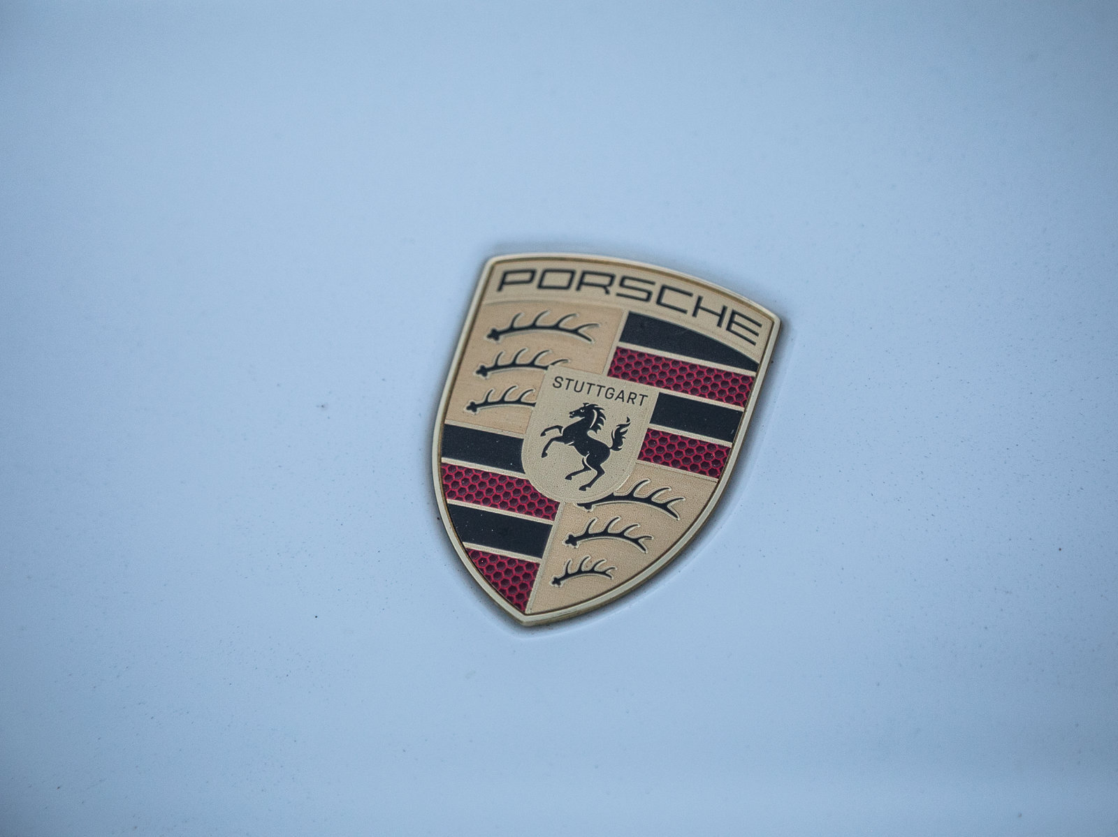 Certified 2025 Porsche Macan 4S Electric AWD/4WD image 22