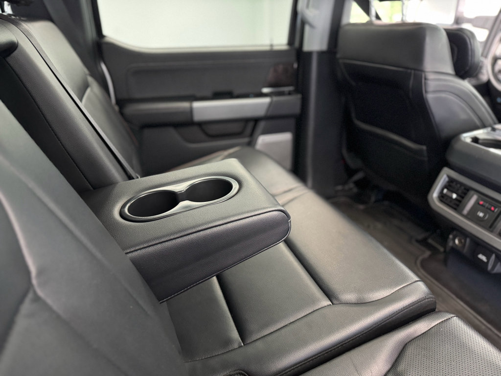 Used 2023 Ford F250 Lariat w/ Lariat Ultimate Package AWD/4WD image 40