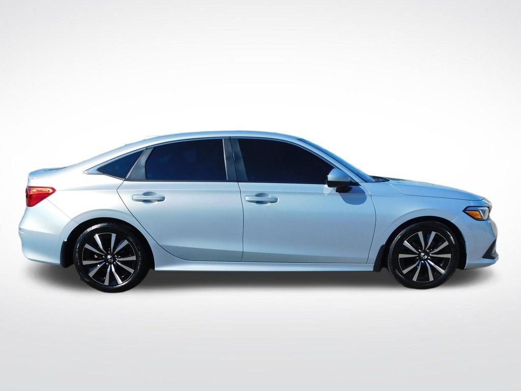 Used 2023 Honda Civic EX image 2