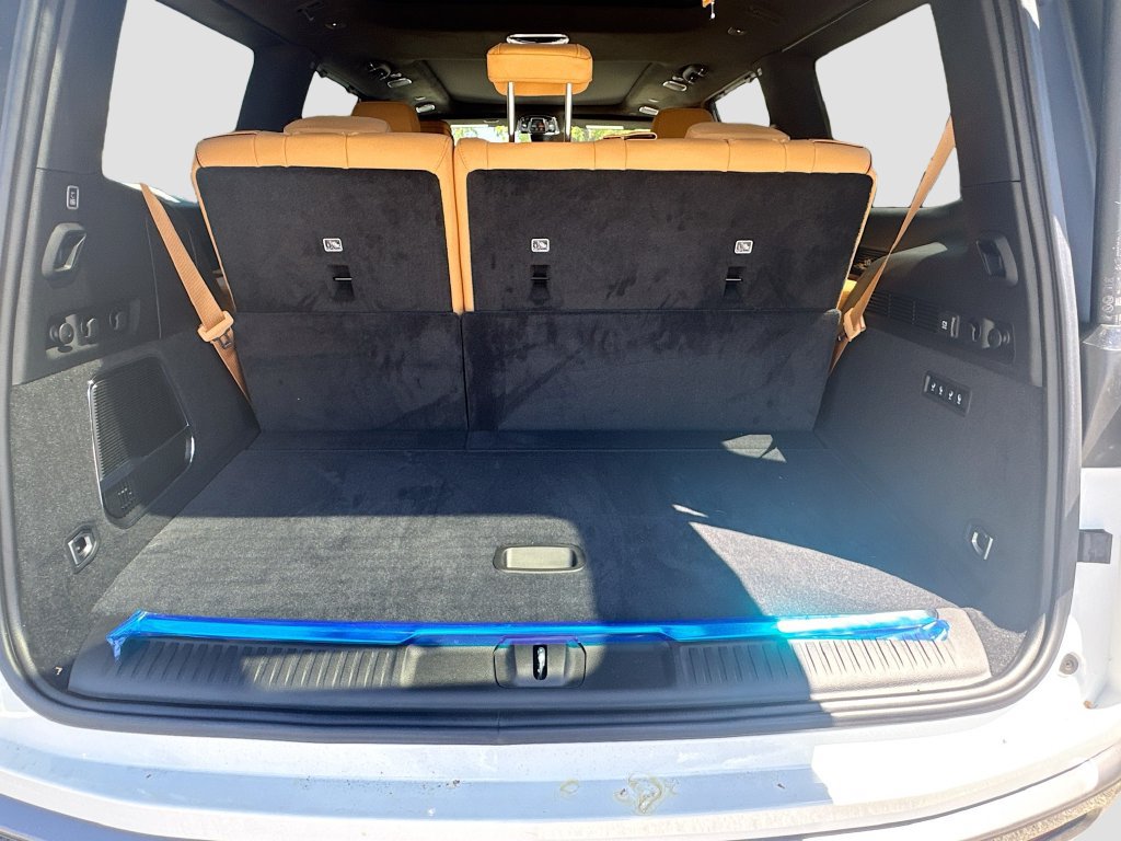 New 2026 Jeep Grand Wagoneer Summit AWD/4WD image 29
