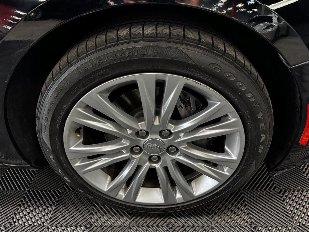 Used 2018 Cadillac XTS Luxury image 18