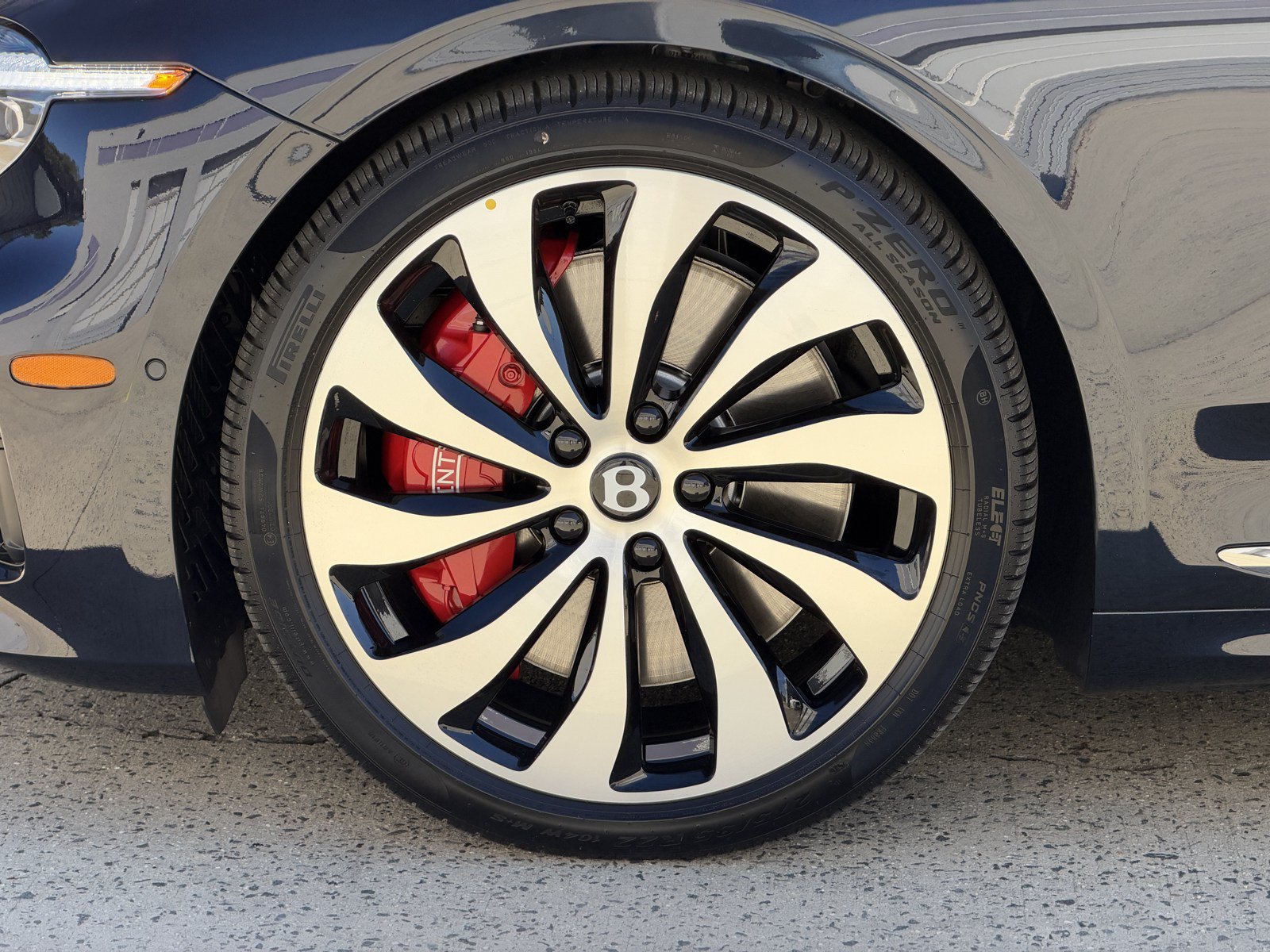 New 2027 Bentley Continental GTC AWD/4WD image 6
