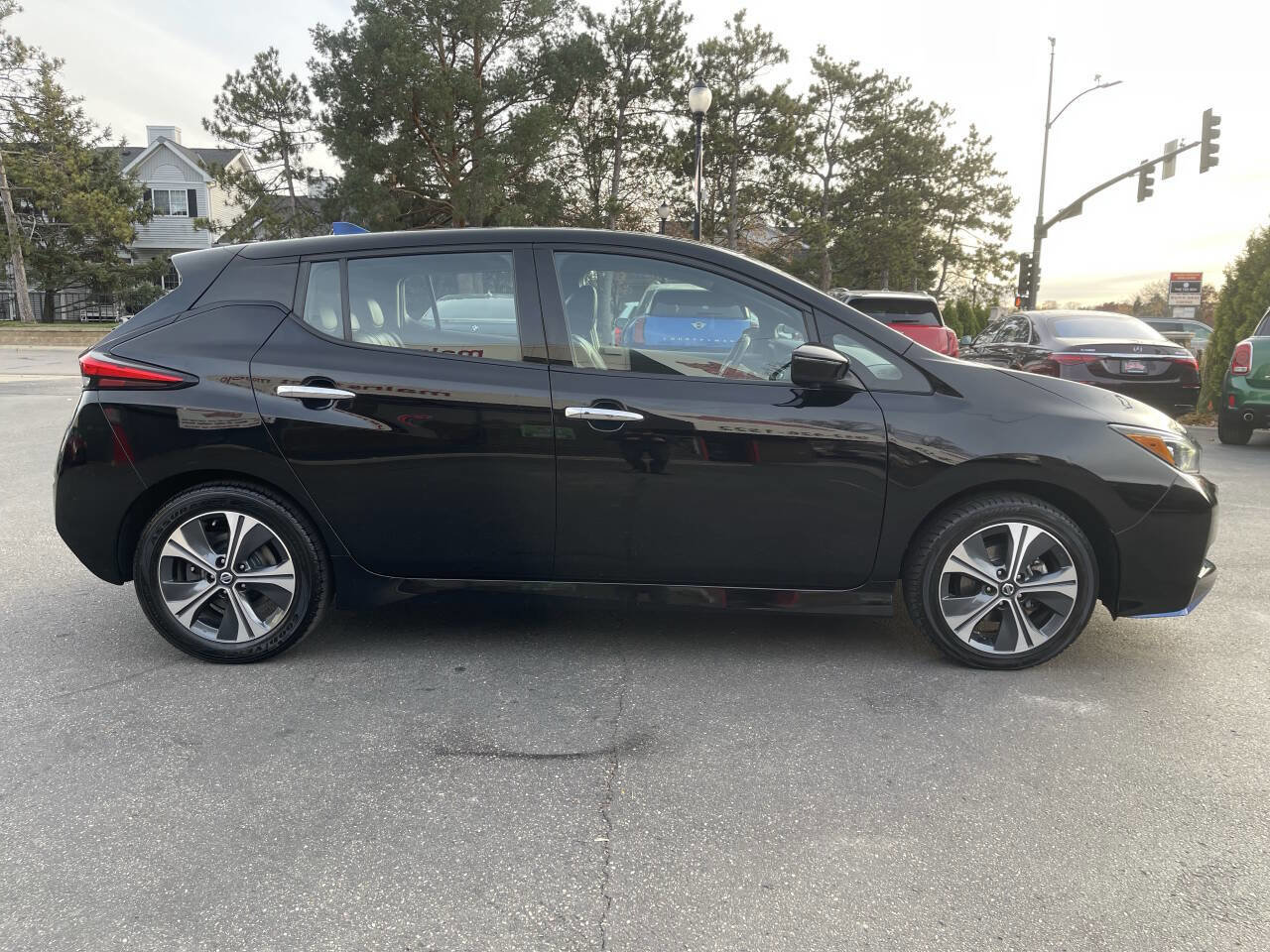 Used 2020 Nissan Leaf SL Plus image 8