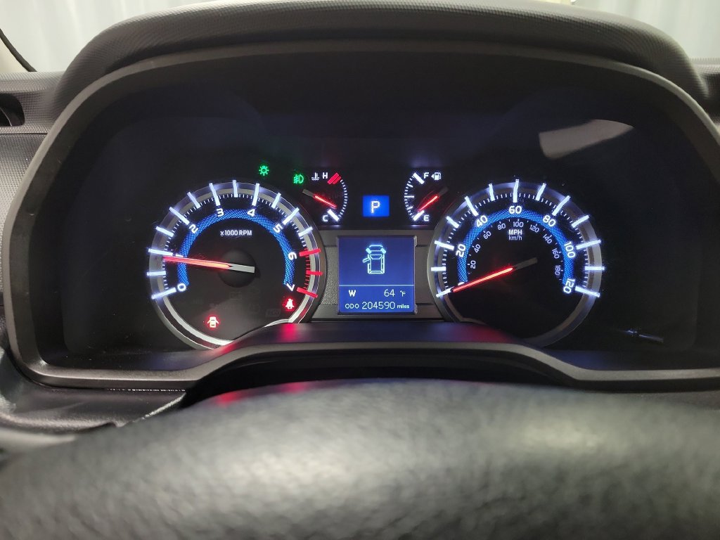 Used 2016 Toyota 4Runner SR5 AWD/4WD image 28