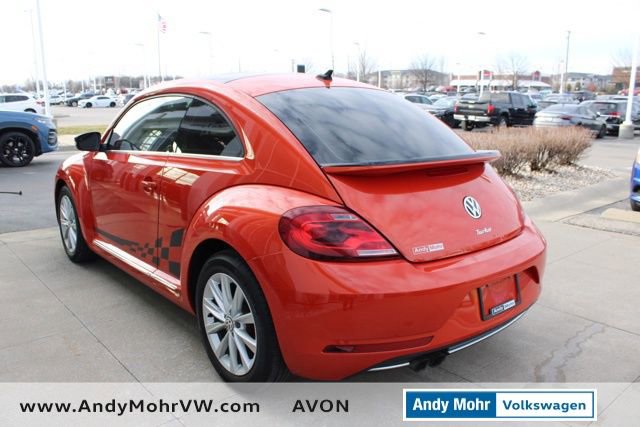 Used 2019 Volkswagen Beetle 2.0T SE image 4