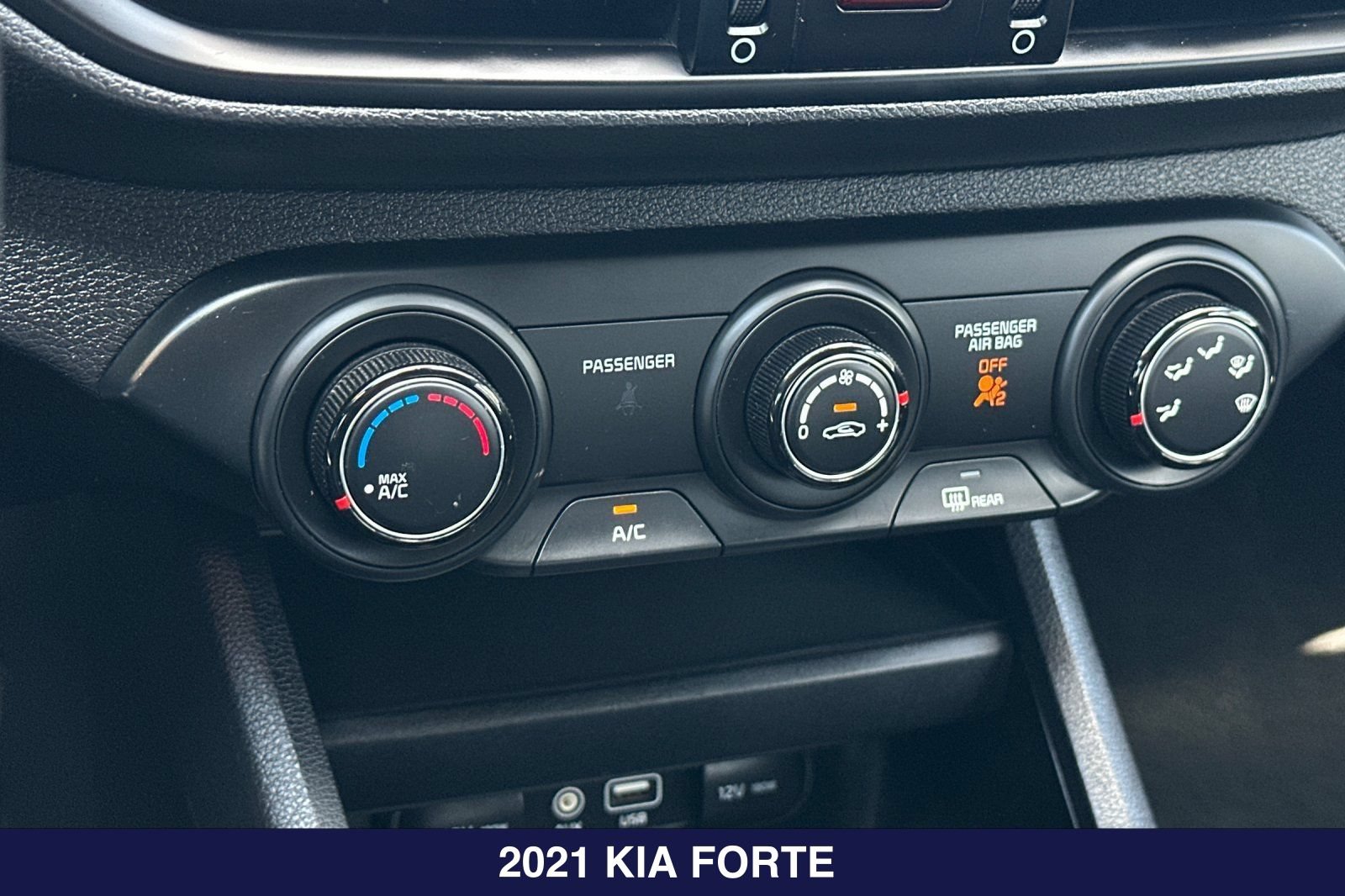 Used 2021 Kia Forte LXS FWD image 20
