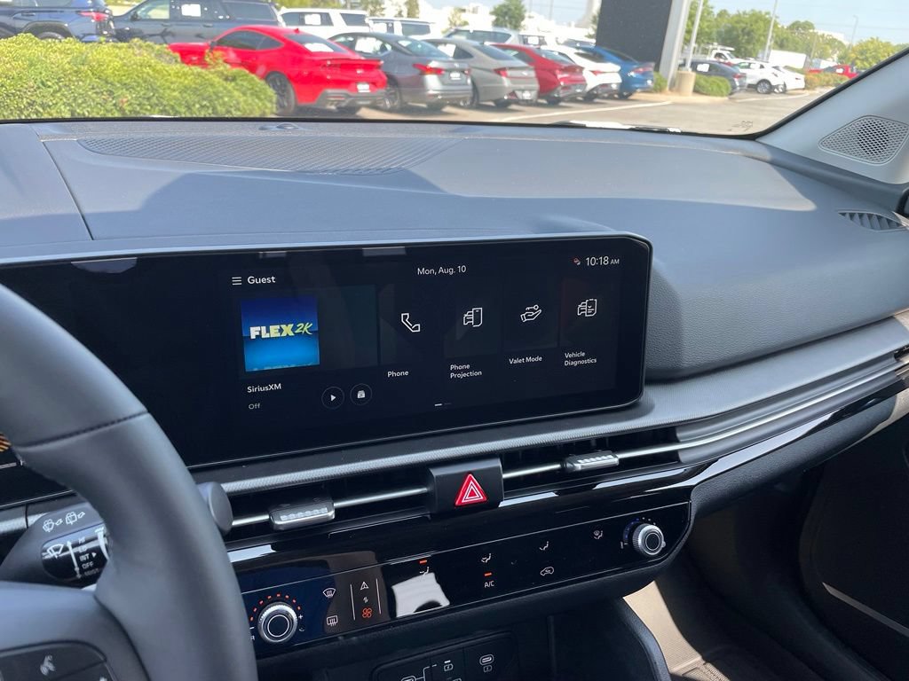 New 2026 Kia Sportage LX w/ LX Convenience Package FWD image 17