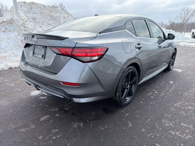 Used 2021 Nissan Sentra SR w/ SR Premium Package image 5