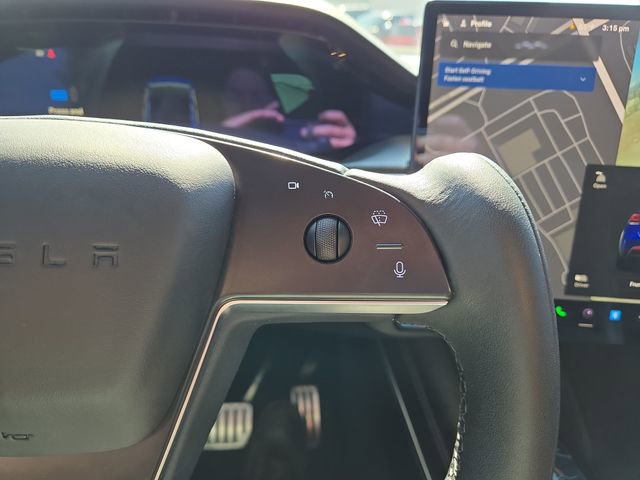 Used 2024 Tesla Model X Plaid AWD/4WD image 23