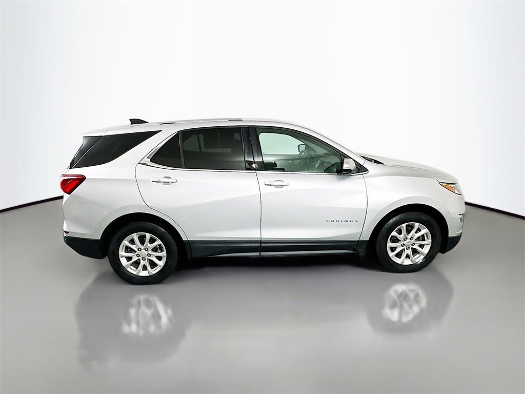 Used 2018 Chevrolet Equinox LT image 8