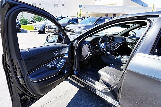 Used 2018 Mercedes-Benz S 560 Sedan image 52