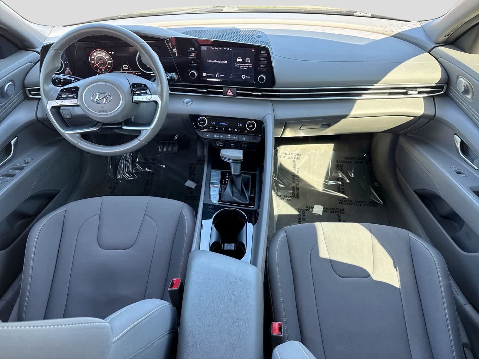 Used 2022 Hyundai Elantra SEL w/ Convenience + Premium Package FWD image 21
