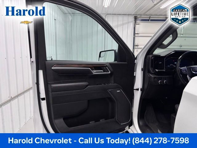 Used 2023 GMC Sierra 1500 SLT w/ SLT Convenience Package image 14