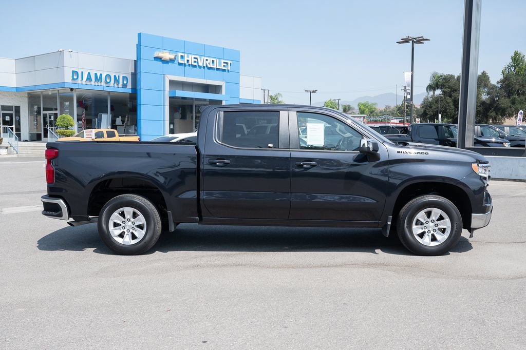 Used 2023 Chevrolet Silverado 1500 LT w/ Safety Package RWD image 3