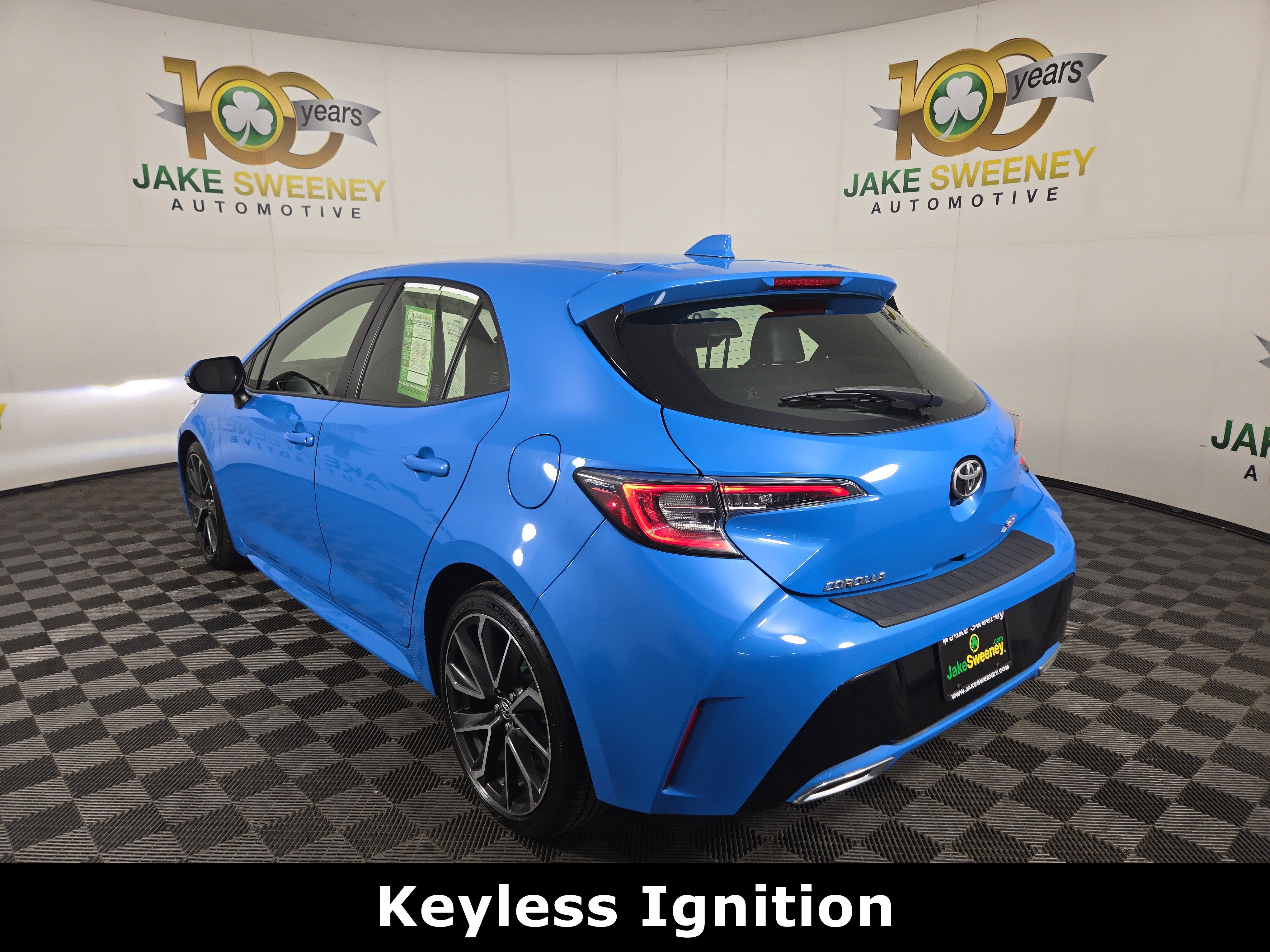 Used 2019 Toyota Corolla XSE image 6