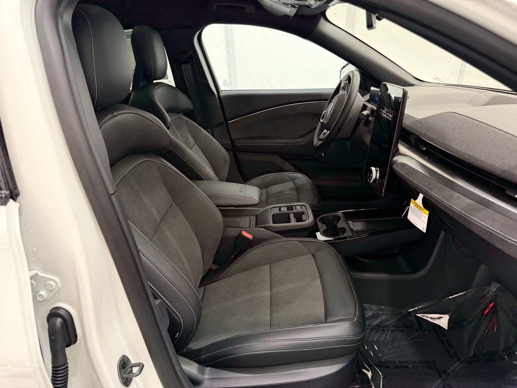 New 2025 Ford Mustang Mach-E GT w/ Interior Protection Package image 19