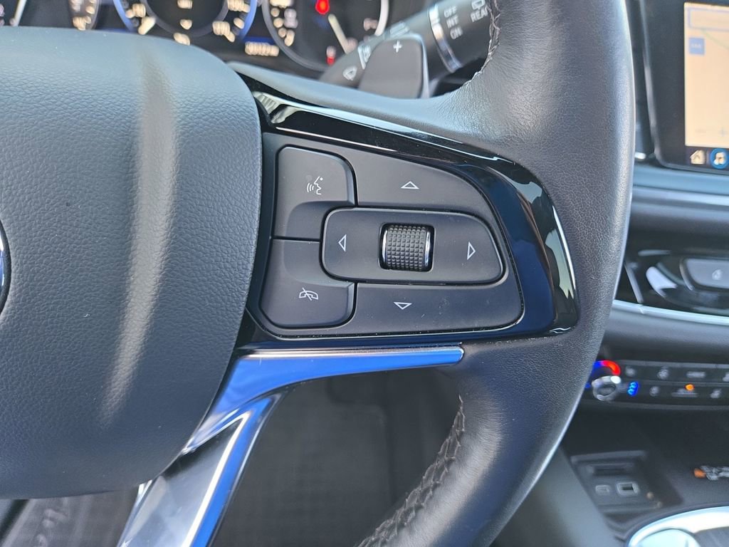 Used 2024 Buick Enclave Avenir w/ Avenir Technology Package image 21