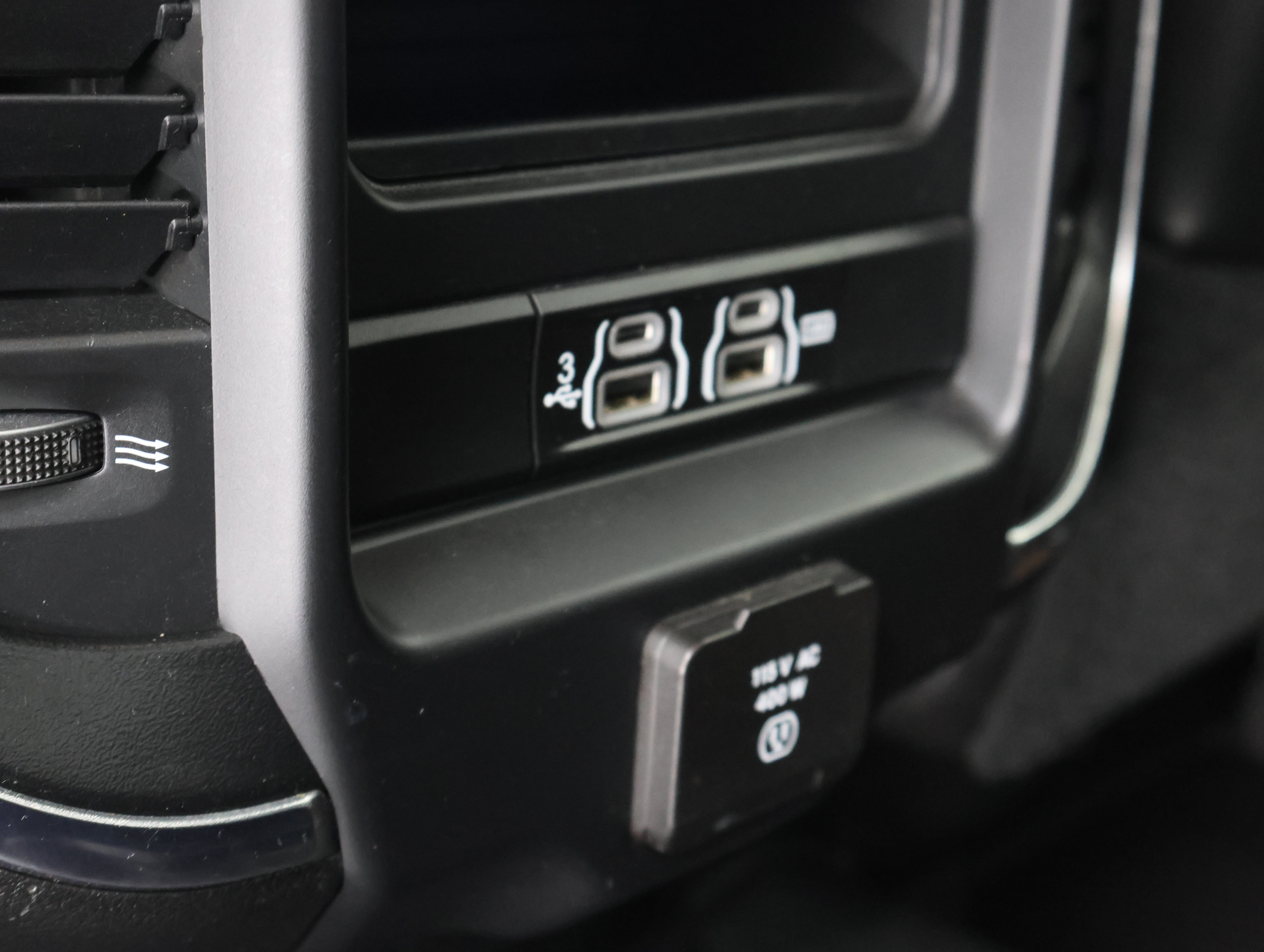 Used 2019 RAM 3500 Laramie AWD/4WD image 34