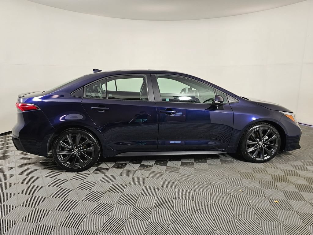 Used 2024 Toyota Corolla XSE FWD image 8