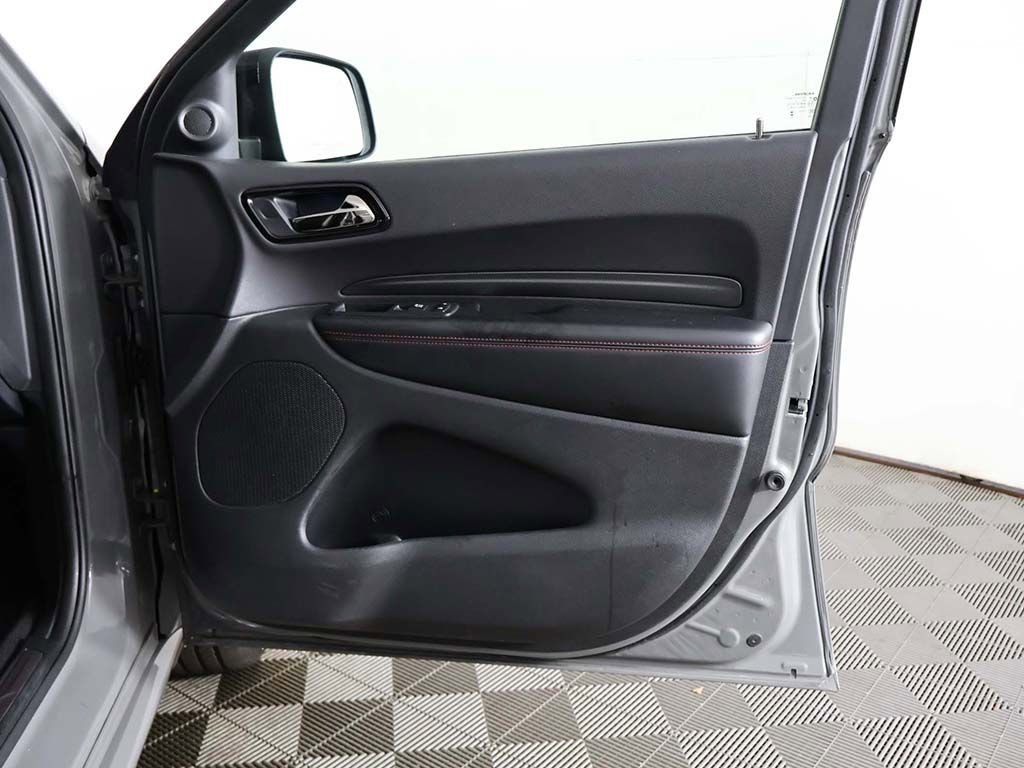Used 2025 Dodge Durango GT AWD/4WD image 30